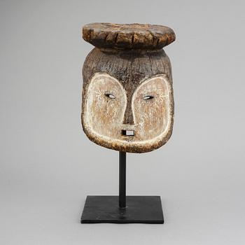 MASK, Afrikana. Fang, Gabon, 1900-tal.