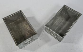 LÅDOR, 2 st, zink, Metallverket Hillerstorp, 1900-tal.