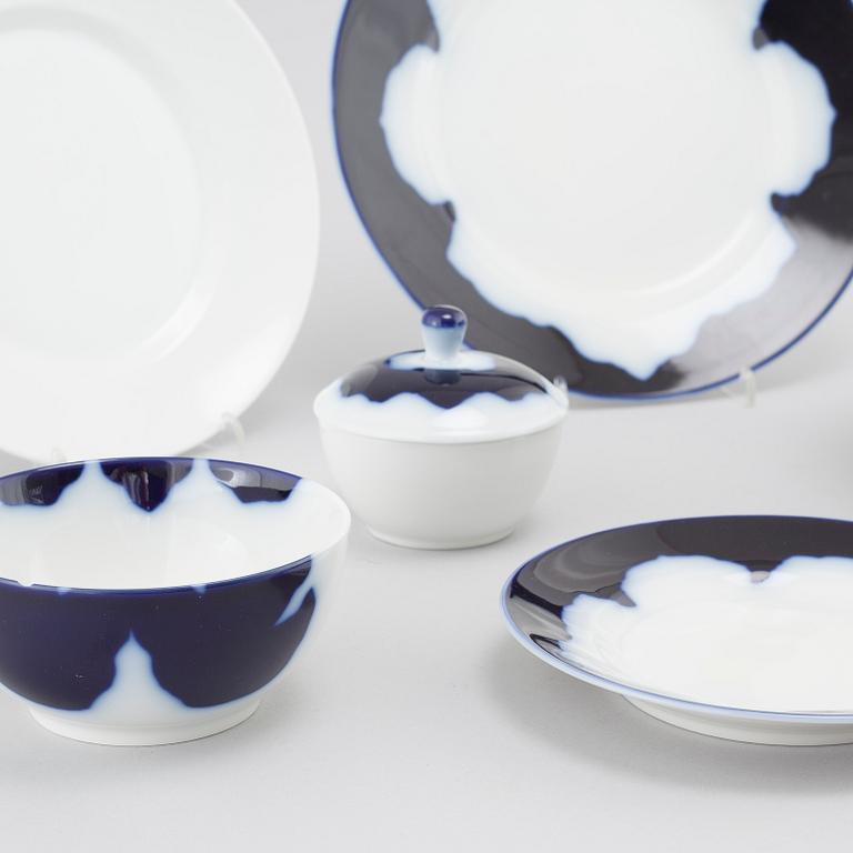 LIN UTZON, delvis, 55 delar, porslin, Royal Copenhagen, 1980-tal.