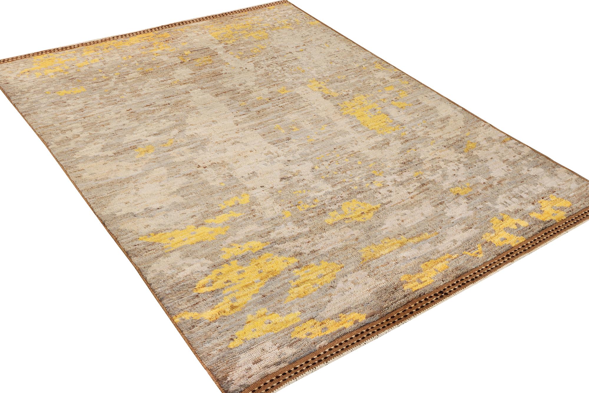 An Ushak Design carpet, a. 291 x 202 cm.