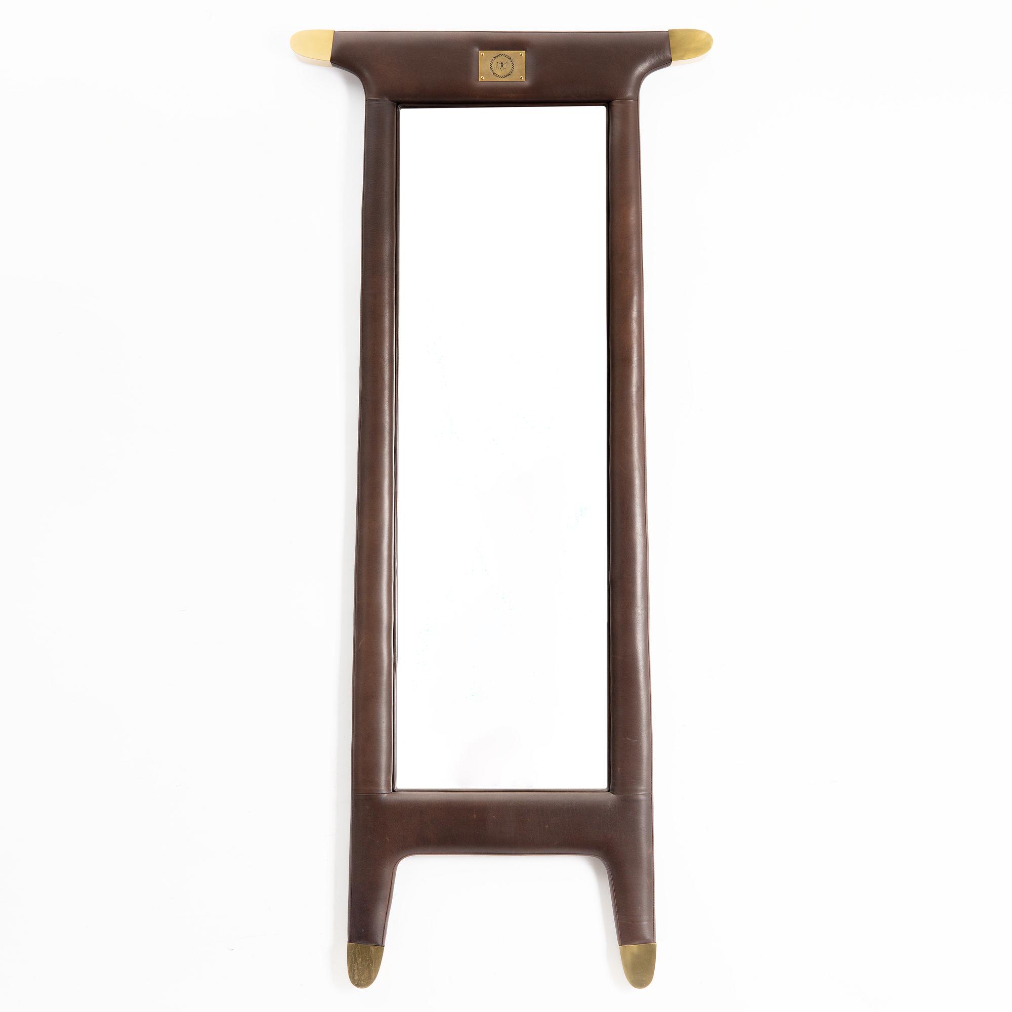 Anna Kraitz, an 2imagine" mirror,Källemo, Sweden.