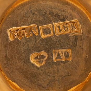 Fingerborg, 18K guld med vit sten.