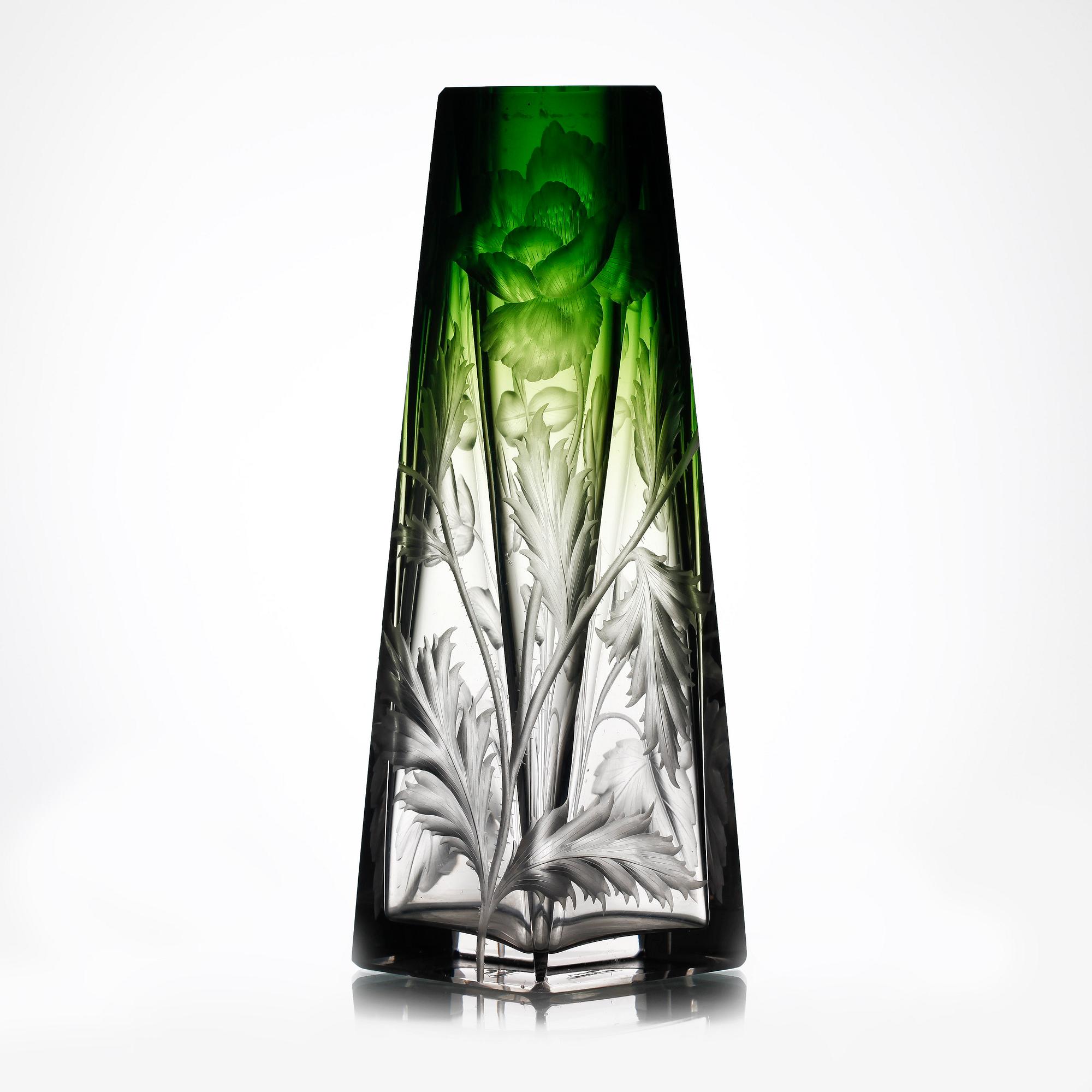 VAS, glas, Moser Karlsbad, 1900-talets första hälft. Sign.