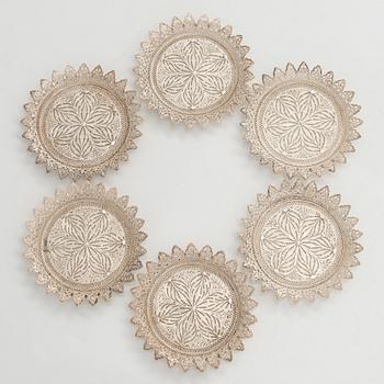 Kuznetsov, mokkakuppeja, 6 kpl, posliini, filigraanihopea, Venäjä 1889 - 1917.