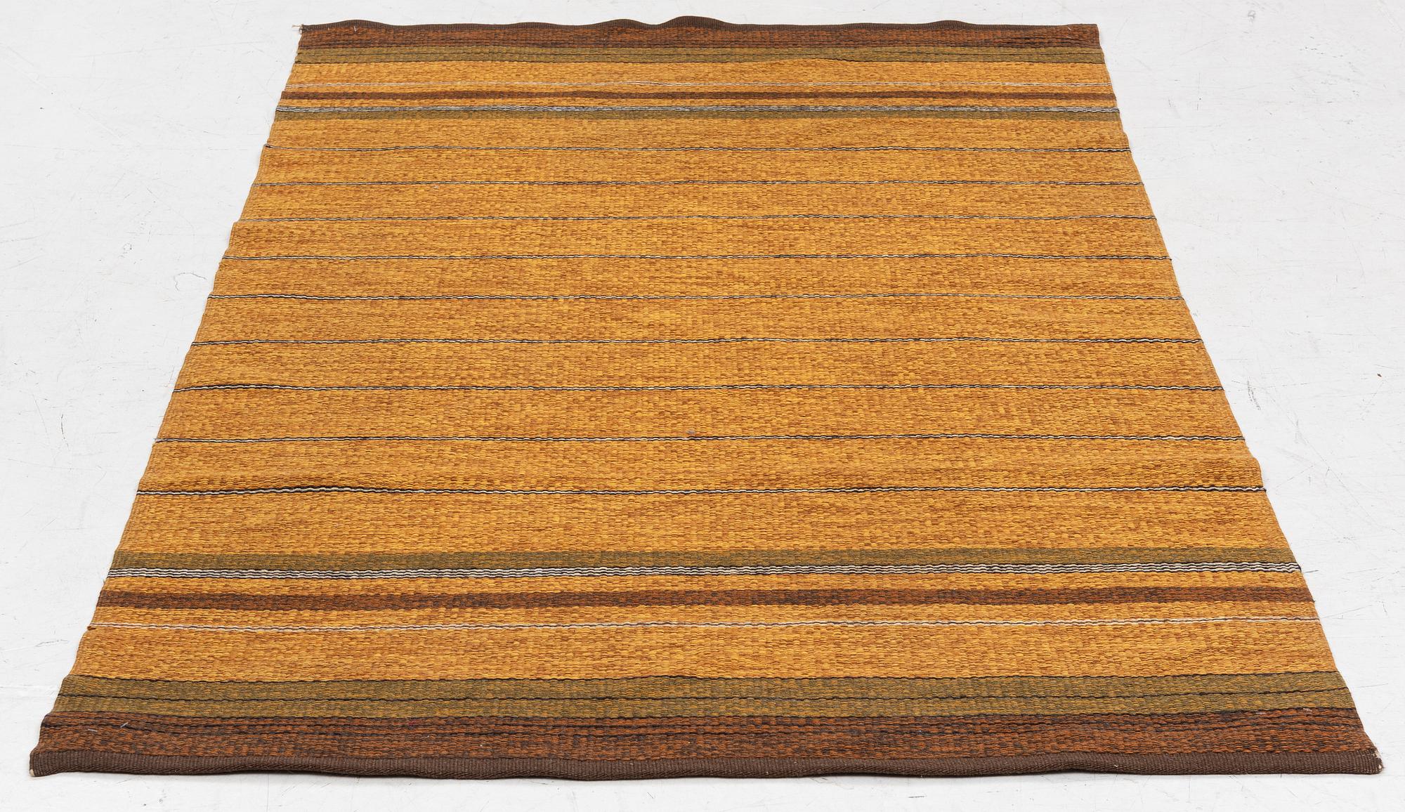 A flat weave rug, c. 200 x 125 cm.