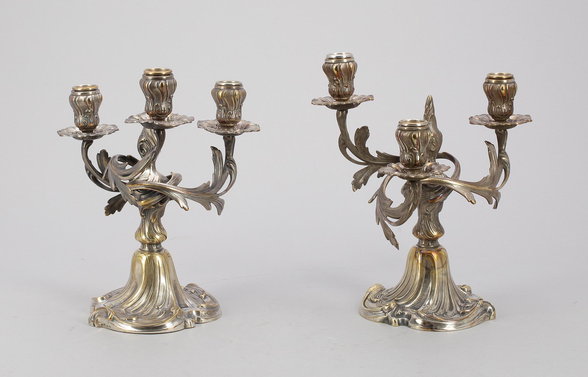 KANDELABRAR, ett par, rokokostil, Württembergische Metallwarenfabrik, 1900-talets början.