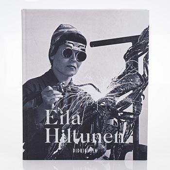 Eila Hiltunen, a unique necklace in sterling silver and rockcrystal, Raimo Nieminen 1996.