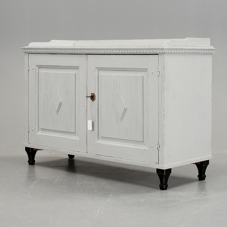 SKÄNK, gustaviansk, 1800-talets första hälft.