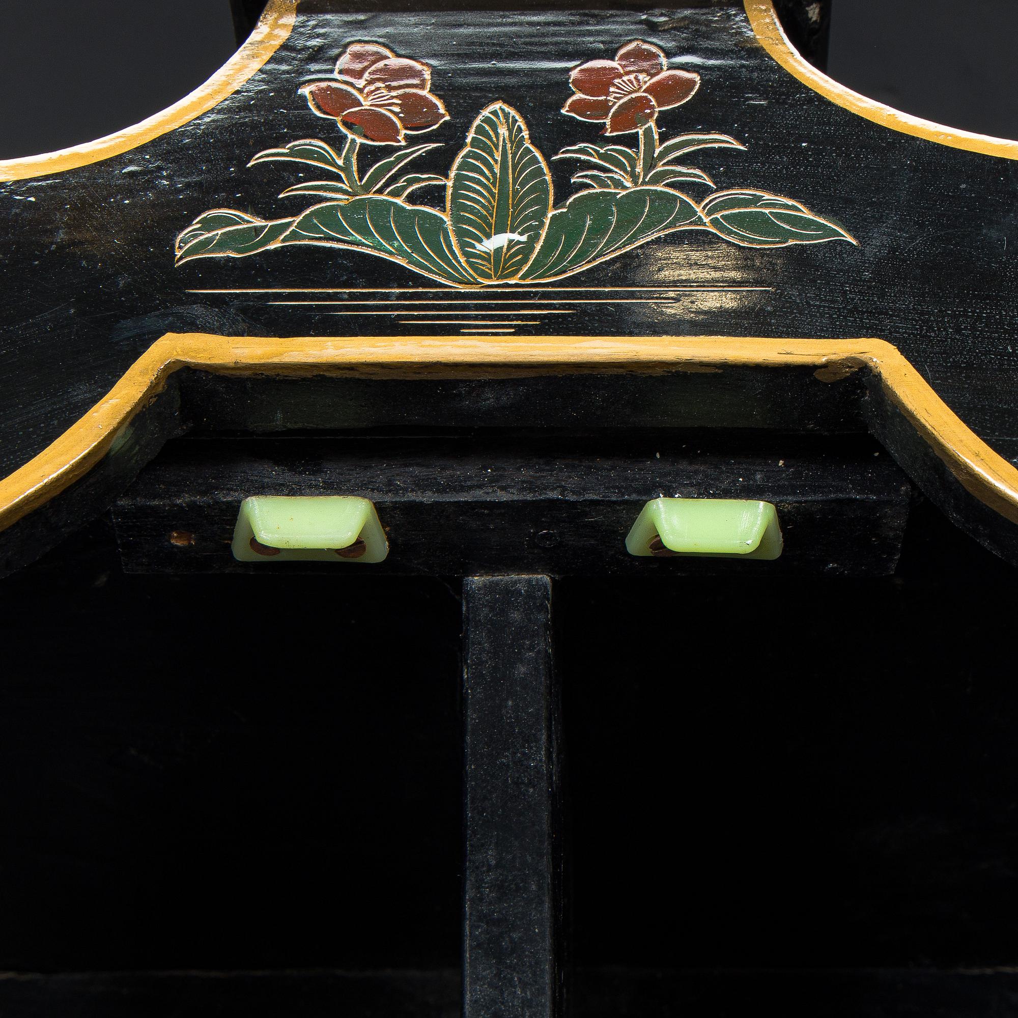 Writing cabinet, China, 20th century.