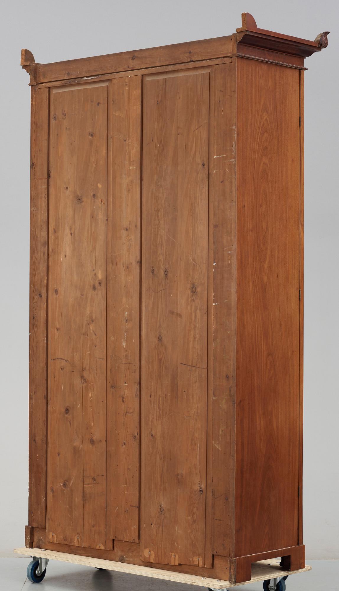 VITRINSKÅP, senempire, 1800-talets första hälft.