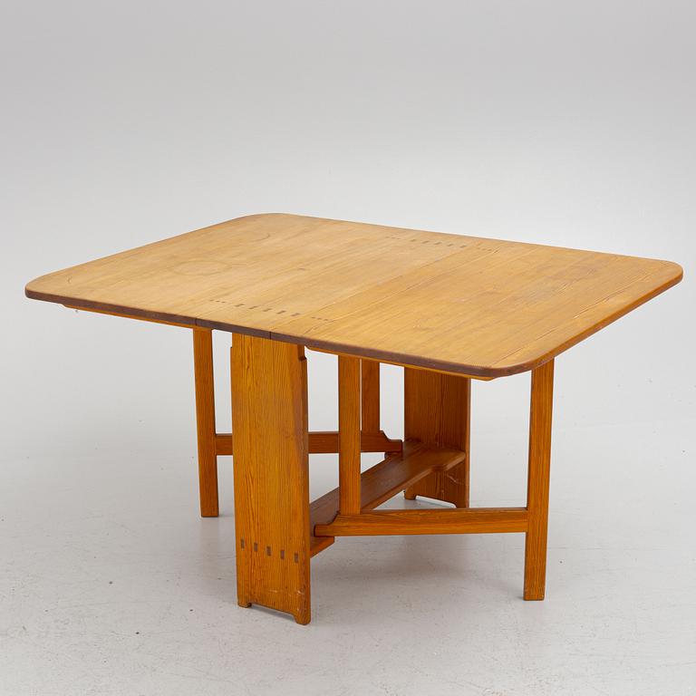 Carl Malmsten, a drop-leaf table, 'Härjedalen'.