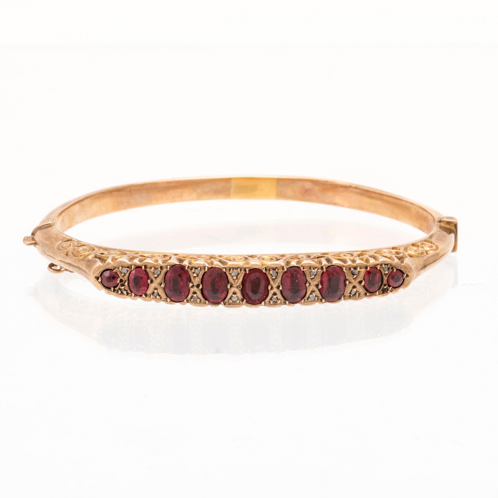 Armband 9K guld med rosenslipade diamanter och fasetterad glas, Birmingham.