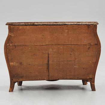 A rosewood-veneered and ormolu-mounted Rococo chest of drawers by J. Wahlbeck (master 1760-1782).