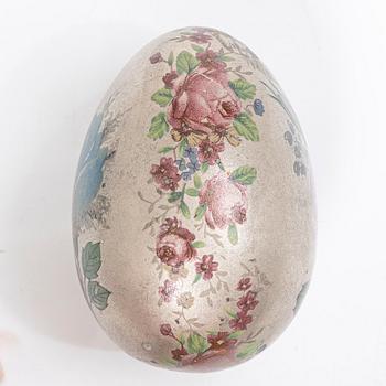 Rut Bryk, a decorative egg, Arabia.