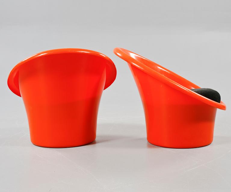 FÅTÖLJER, ett par, "Skopa", Olle Gjerlöv-Knudsen och Torben Lind för Ikea, modellen formgiven 1974.