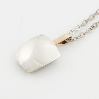 Sven-Erik Högberg, attributed to, pendant with chain, silver, Gothenburg.