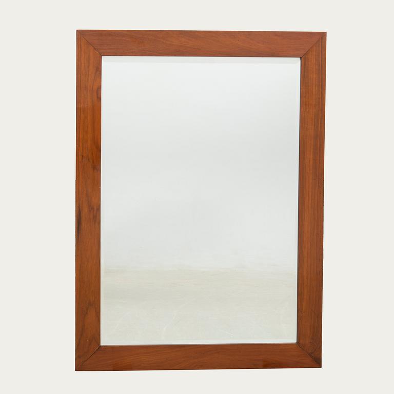 Spegel 1900-talets början.