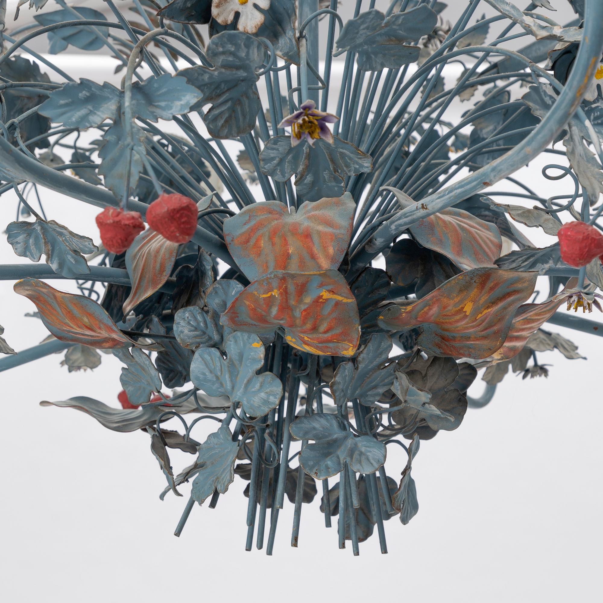 A chandelier, probably Italy, second half of the 20th Century.