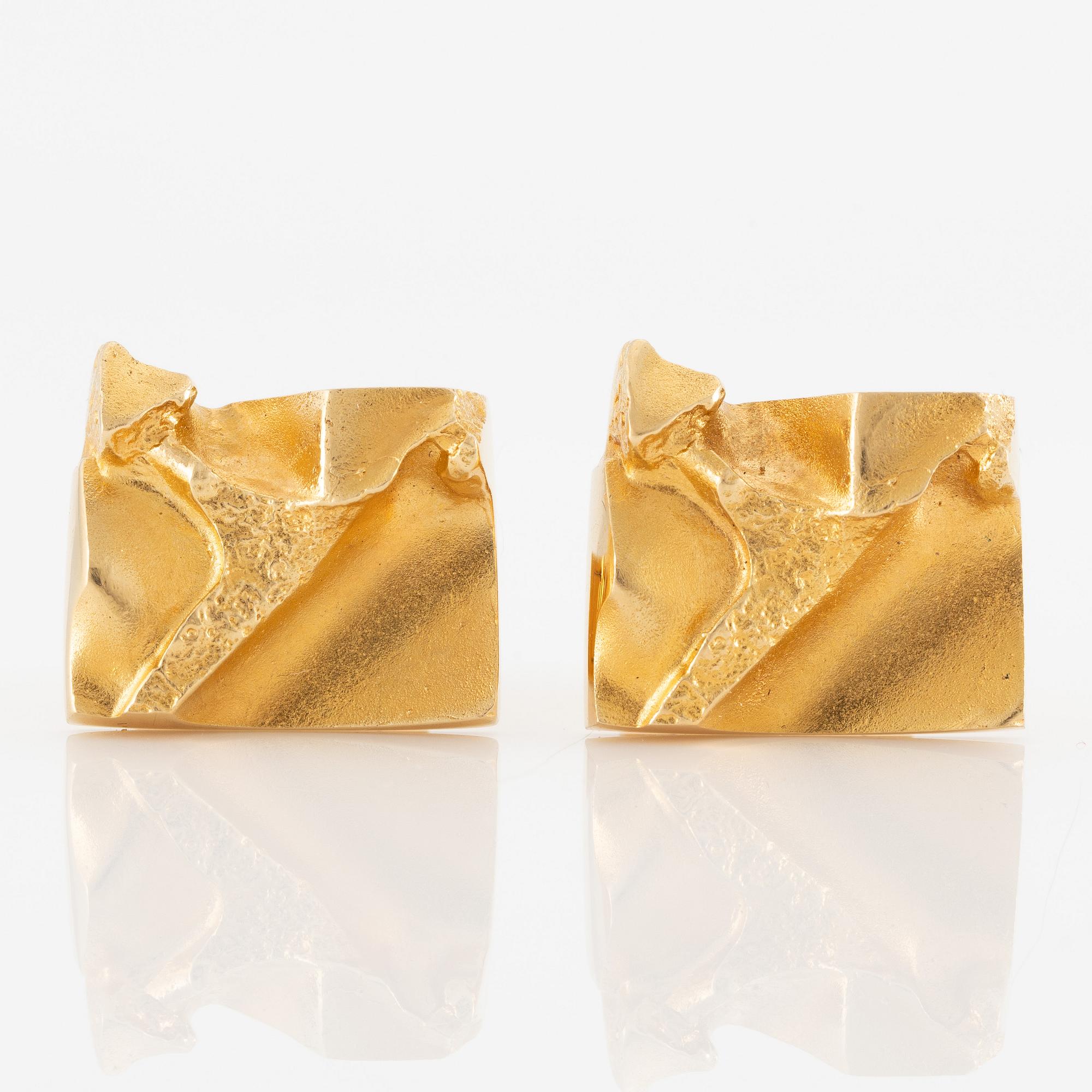 Lapponia, a pair of cufflinks, 18K gold, Finland 1976.