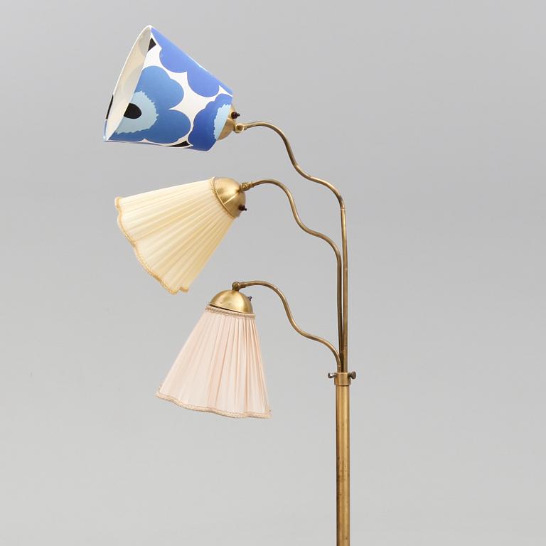 GOLVLAMPA, 1900-talets mitt.