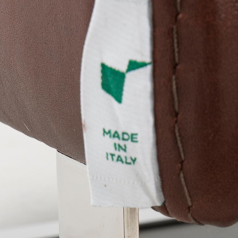 Ottoman "Romeo" by Calia Italia, contemporary.