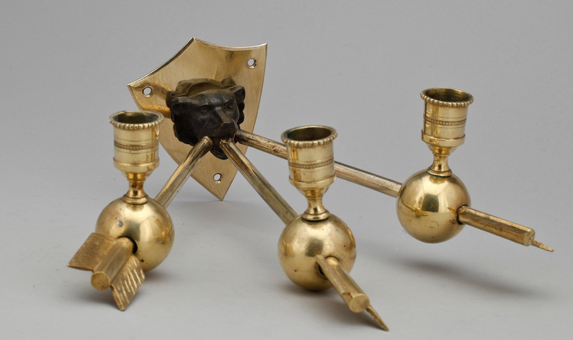 VÄGGLAMPETTER, ett par, mässing, empirestil, 1800/1900-tal.