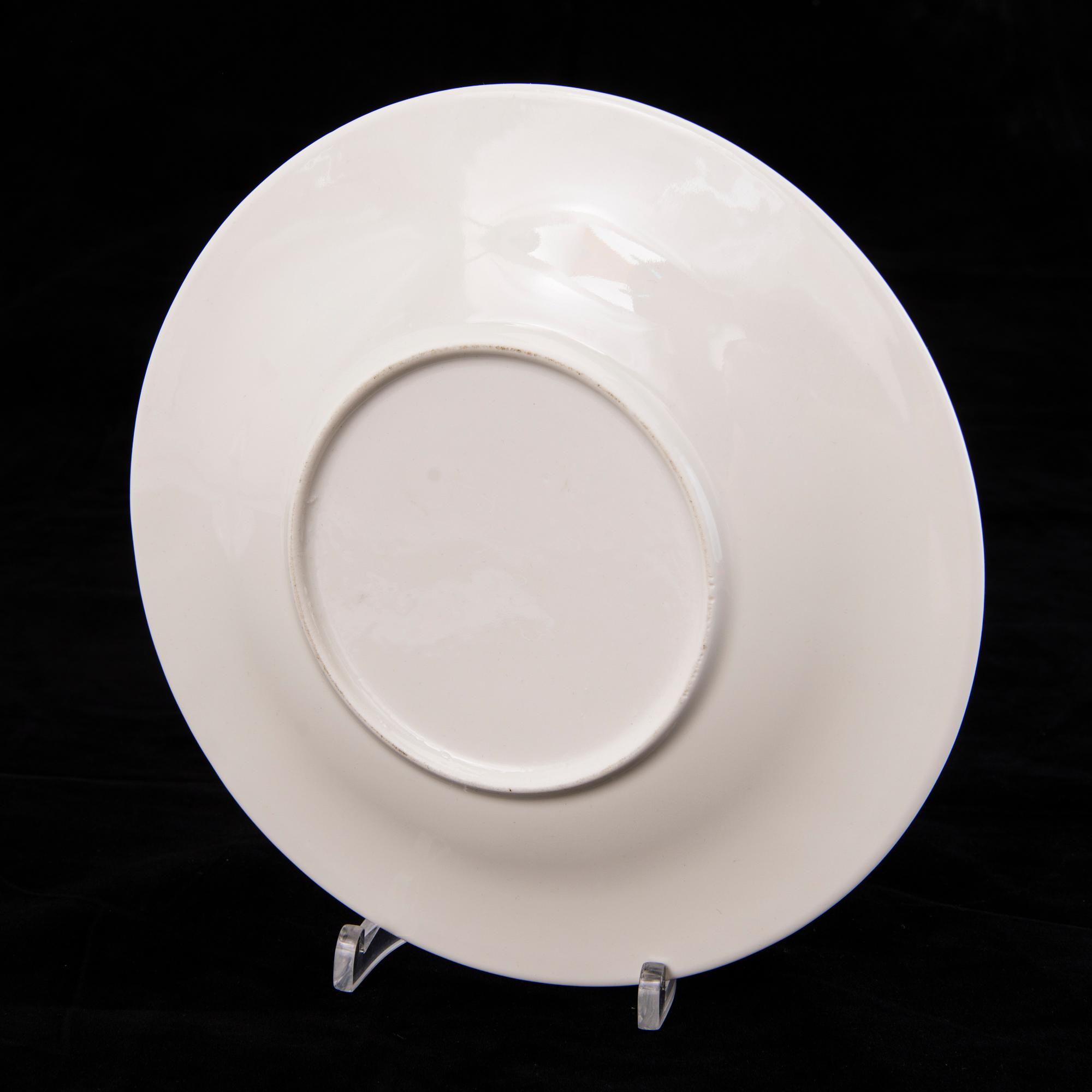 KIM SIMONSSON, tarjoiluvati, posliinia, signeerattu KIM 2013.