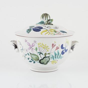 An earthenware Stig Lindberg terrine, dio, Sweden.Gustavsberg stu.