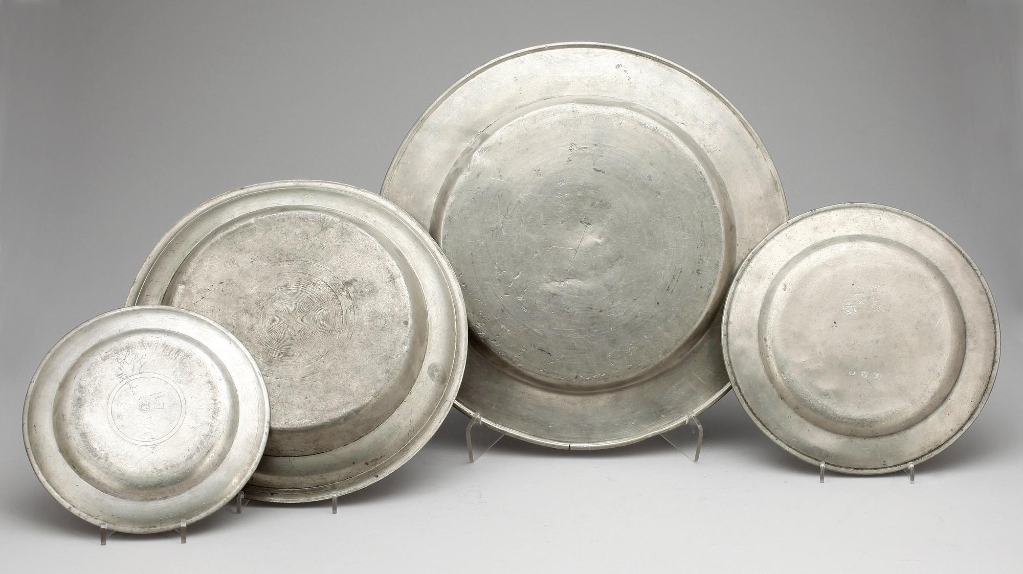 FAT, 4 st, tenn, bla Carl Jacob Lemon, Stockholm, 1837.