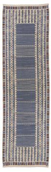 410. Barbro Nilsson, a runner, 'Salerno blå', flat weave, c. 419 x 122 cm, signed AB MMF.