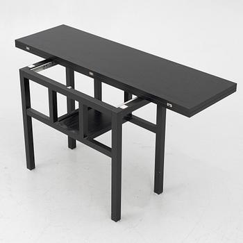 Titti Fabiani, table, 'Bitavolo'.