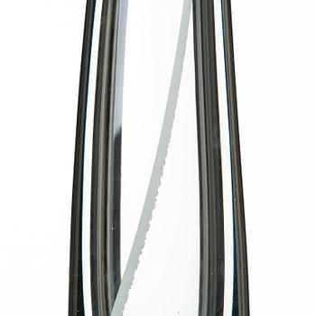 Gunnel Nyman, a "Serpentin" glass vase, Nuutajärvi Notsjö, Finland 1940-50's.