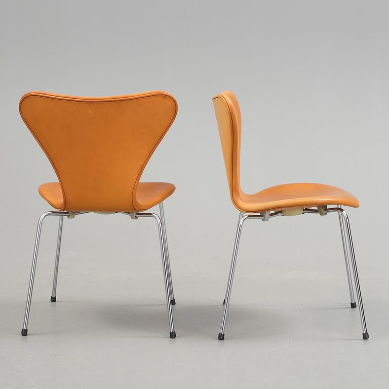 STOLAR, 6 st, "Sjuan", Arne Jacobsen, Fritz Hansen.