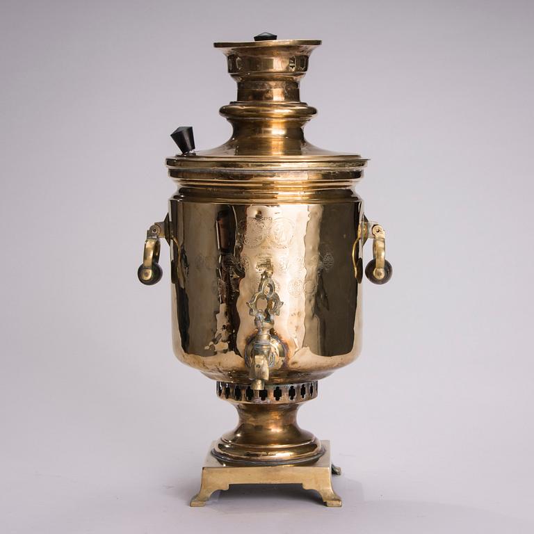 SAMOVAR, mässing, fabriken Gornin, Tula, Ryssland 1900-talets början.