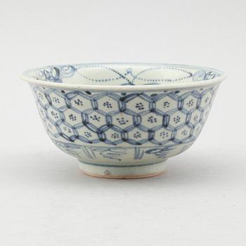 SKÅL, porslin,  södra Kina, Ming 1400-tal.