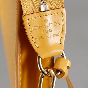 VÄSKA, "Pochette", Louis Vuitton.