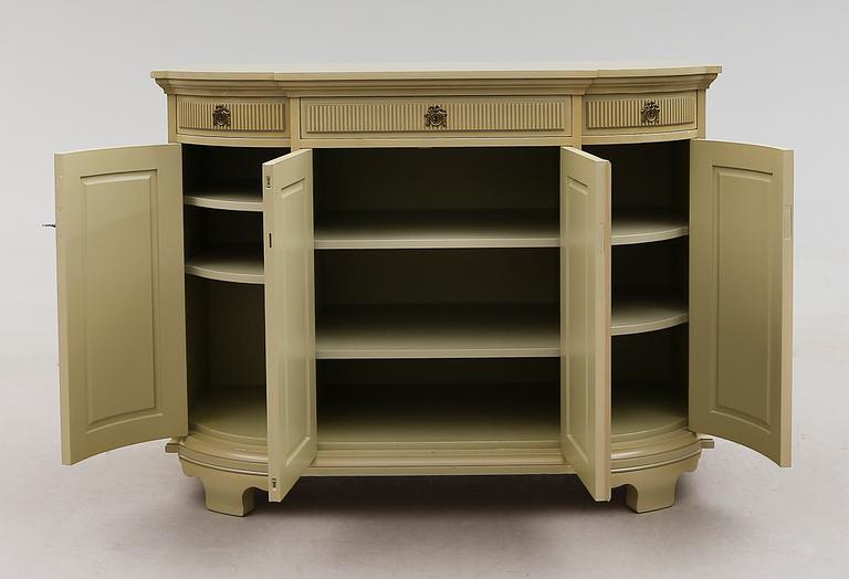SIDEBOARD, Åmells, gustaviansk stil, 1900-talets andra hälft.