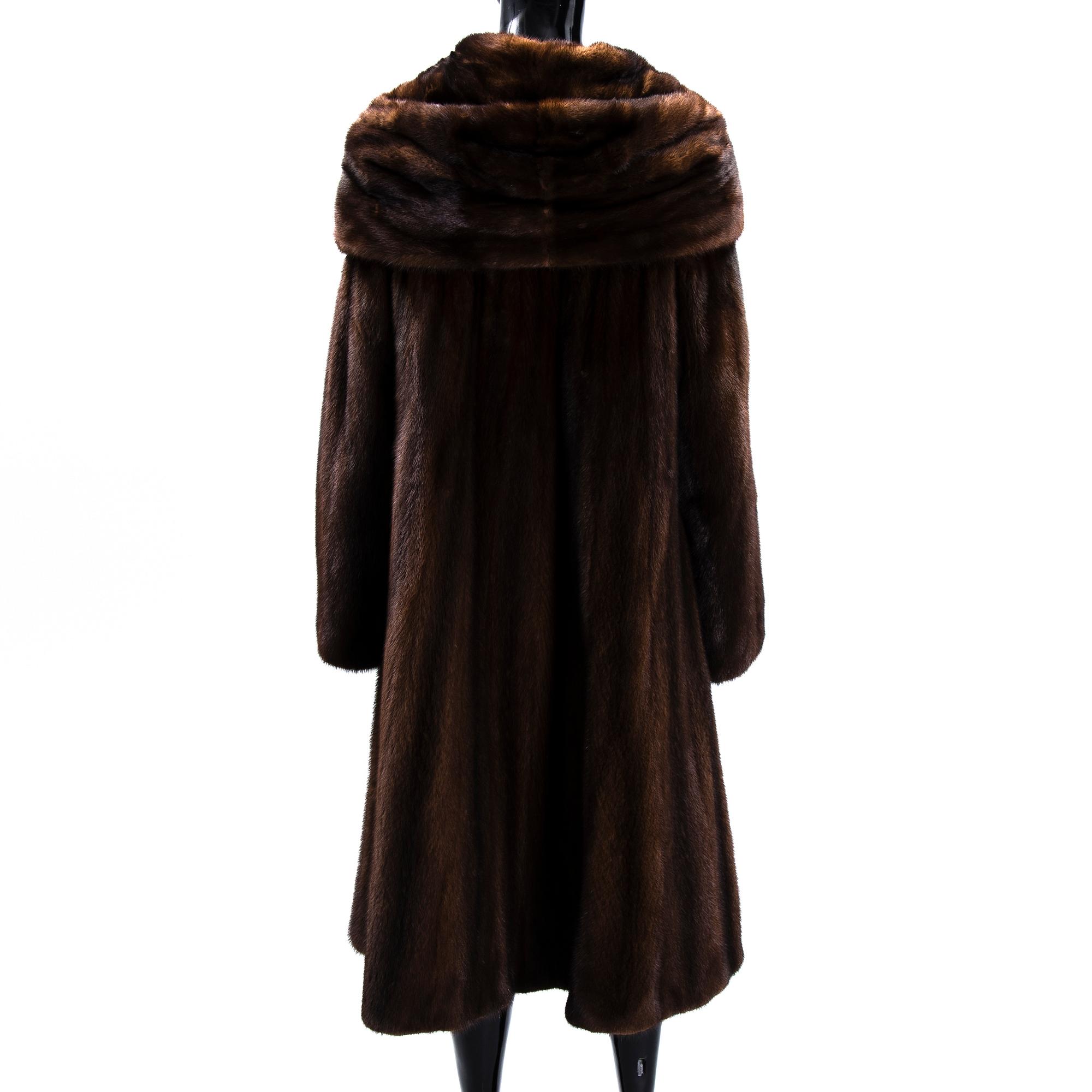 PALS Saga Mink Superb Quality storlek 44. Bukowskis