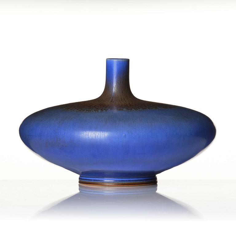 Berndt Friberg, a stoneware vase, Gustavsberg Studio 1965.