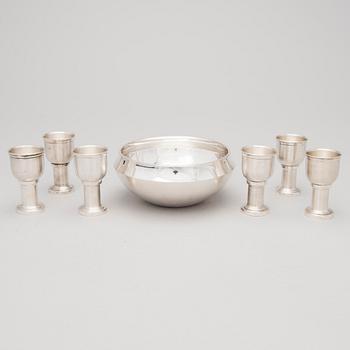 Finnish Silver Bowl and Six Beakers, marks ofW. Petterson and Turun Hopea, Turku 1979-86.