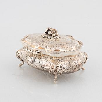 Sugar box, silver, Italy 1934-44, Swedish import mark.