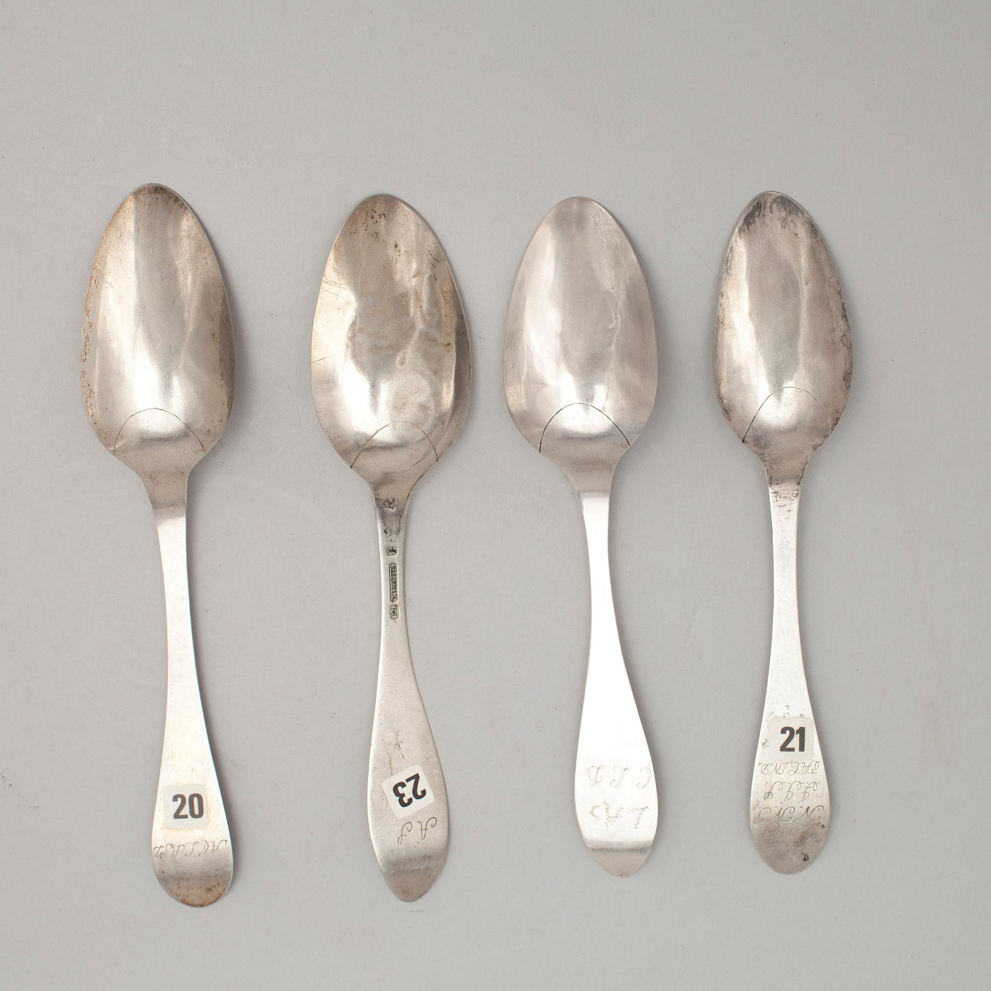 RÅTTSVANSSKED , silver, Johan Dragman (1701-1746), Arboga och MATSKEDAR, 4 st, Carl Fredrik Seseman. Total vikt 202 g.