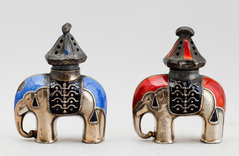 SALTSTRÖARE,  1 par, silver, Norge.