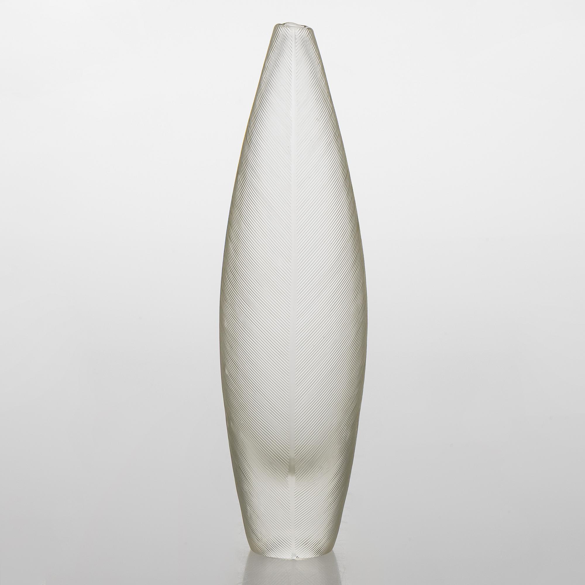 Tapio Wirkkala, A 'Sulka' Glass Vase, signed Tapio Wirkkala iittala -58.