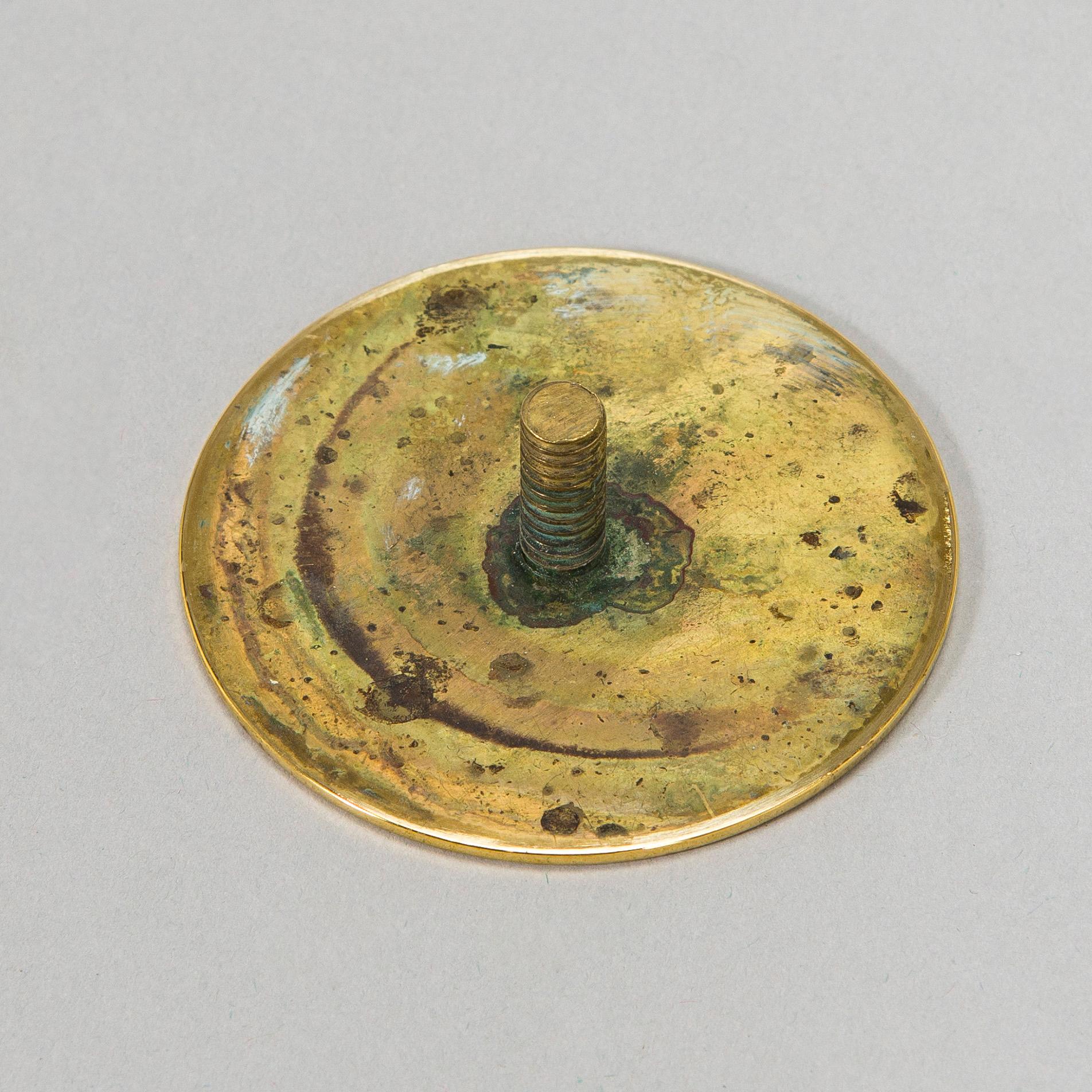 Paavo Tynell, kattovalaisin, malli A1965 Taito 1900-luvun puoliväli.