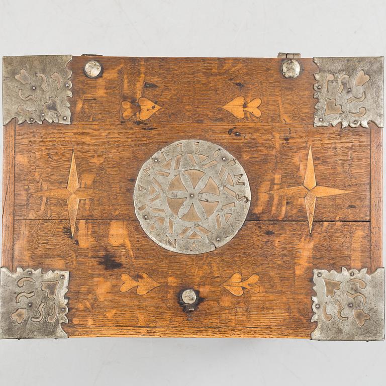 SCHATULL, barock, daterad 1756.