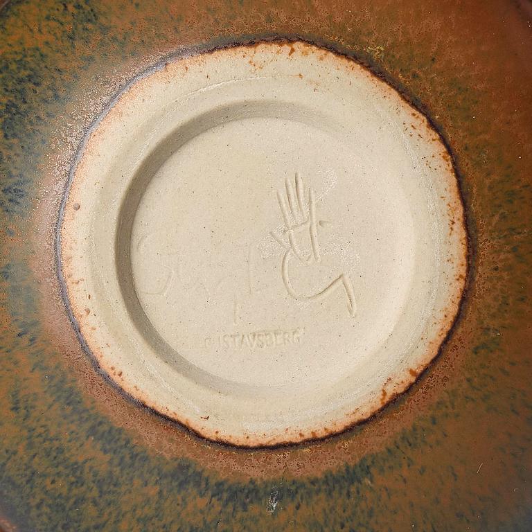 a stoneware teapot and 4 bowls, Gustavsberg Studio, Sweden, 1960-63.