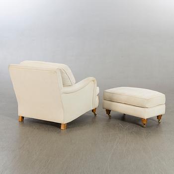 Fåtölj med fotpall, "Howardmodell", Englesson, 2000-tal.