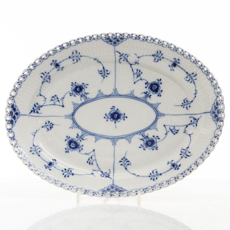 Dinner service, 45 pieces, porcelain, "Blue Fluted", Royal Copenhagen, Denmark.
