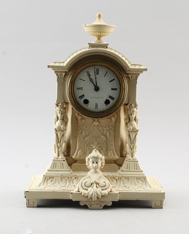 BORDSPENDYL, järn, Amerika, omkring år 1900.